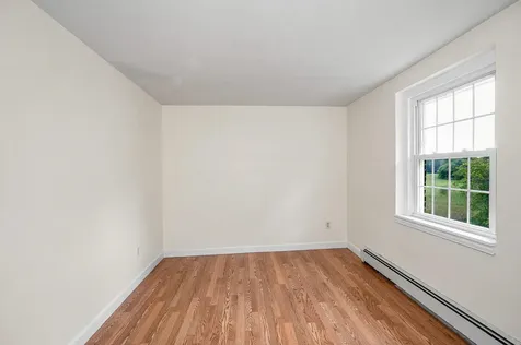 95 East Broadway Street Derry NH 03038