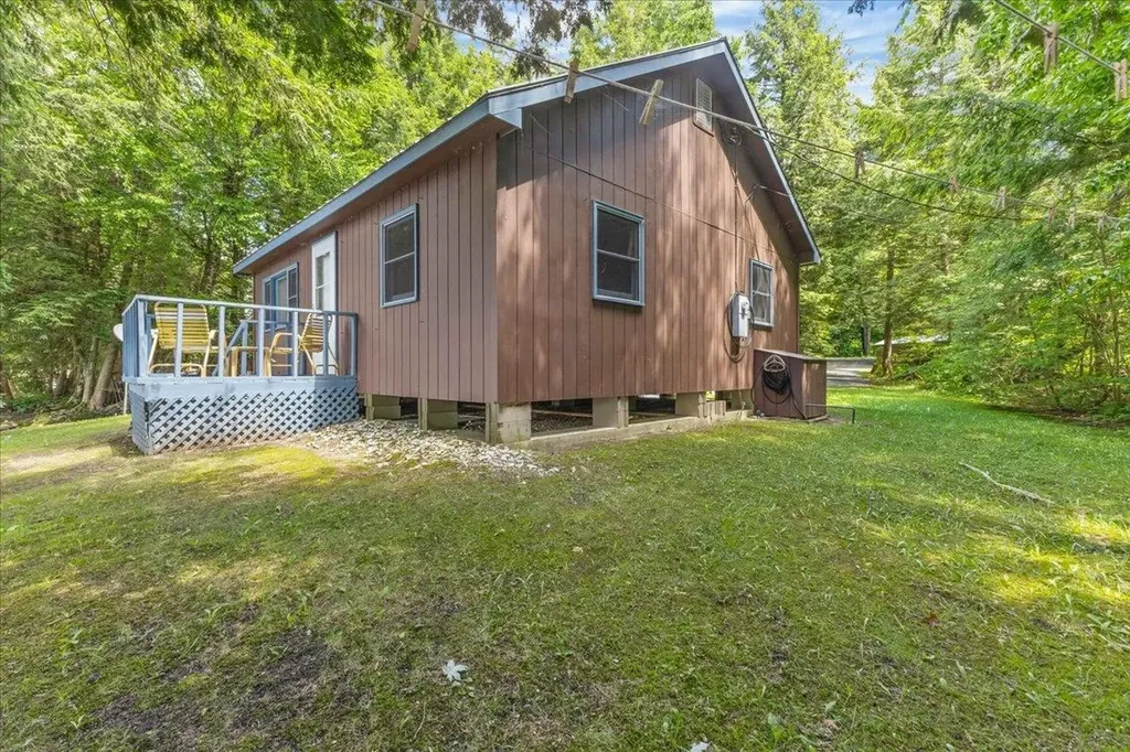 306 Hammond Shore Road Franklin VT 05457