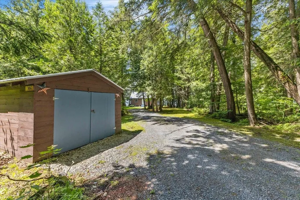 306 Hammond Shore Road Franklin VT 05457