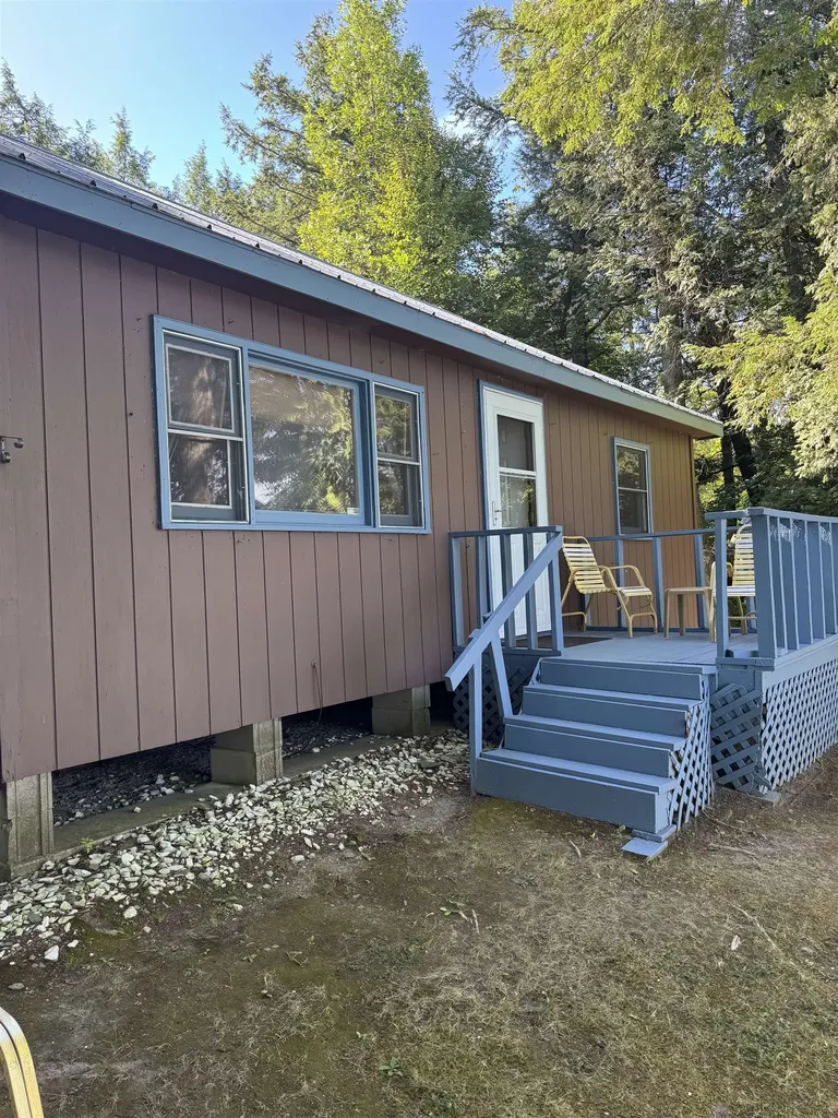 306 Hammond Shore Road Franklin VT 05457