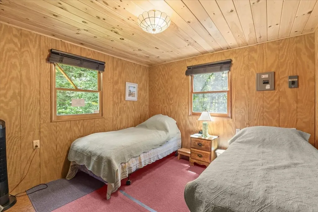 306 Hammond Shore Road Franklin VT 05457