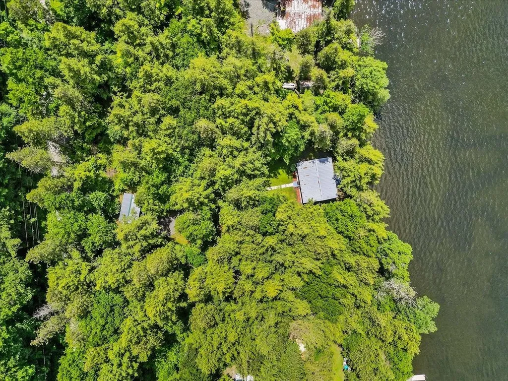 306 Hammond Shore Road Franklin VT 05457