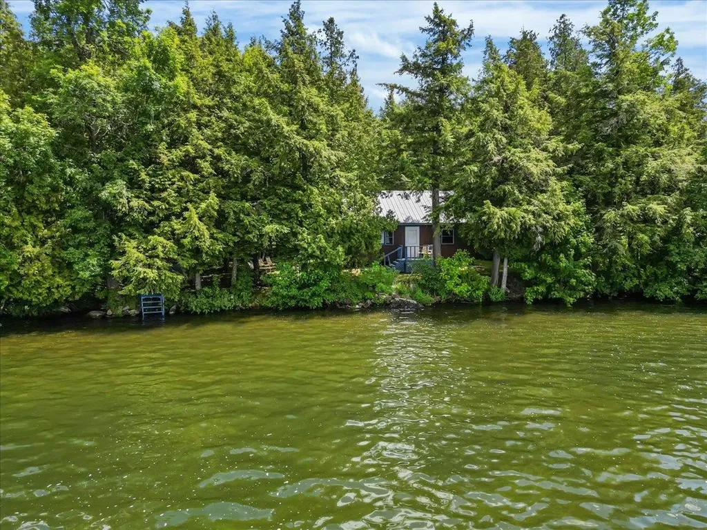 306 Hammond Shore Road Franklin VT 05457