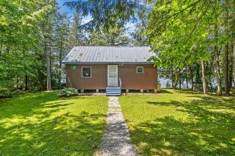 306 Hammond Shore Road Franklin VT 05457
