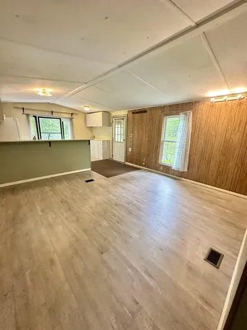 4 Reservoir Road Brattleboro VT 05301