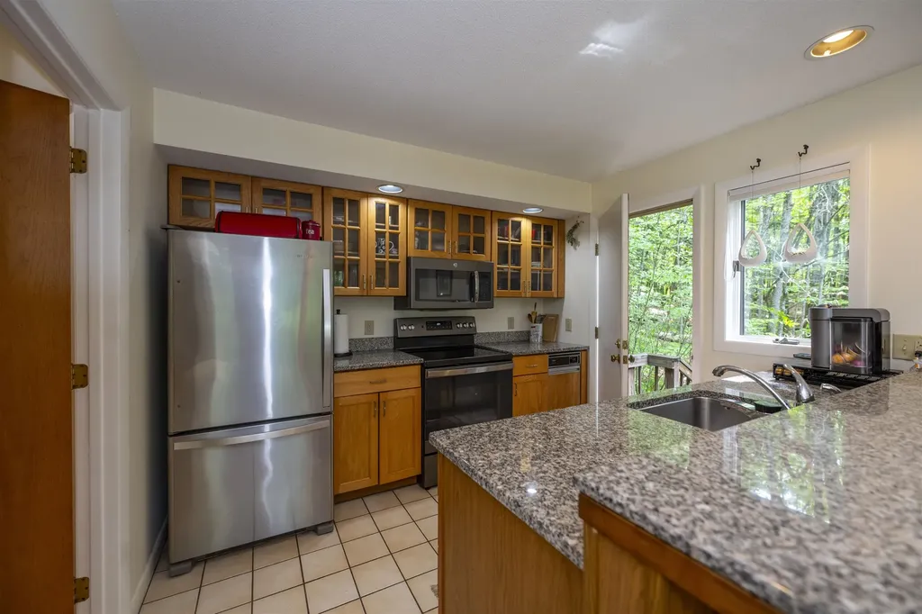 1020 Baker Turn Hartford VT 05059