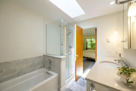 1020 Baker Turn Hartford VT 05059