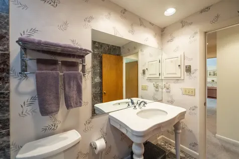 1020 Baker Turn Hartford VT 05059