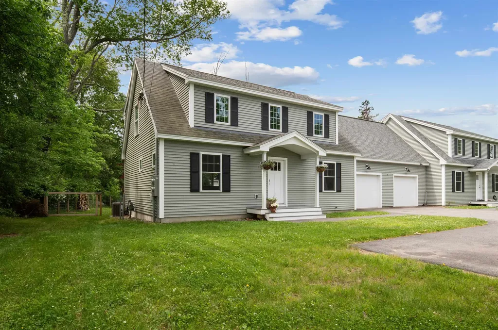 7 Hampton Road Exeter NH 03833