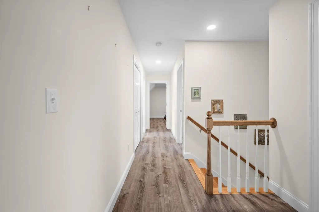 7 Hampton Road Exeter NH 03833
