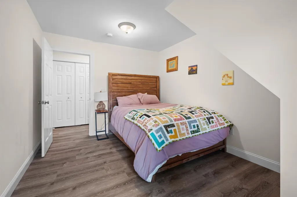 7 Hampton Road Exeter NH 03833