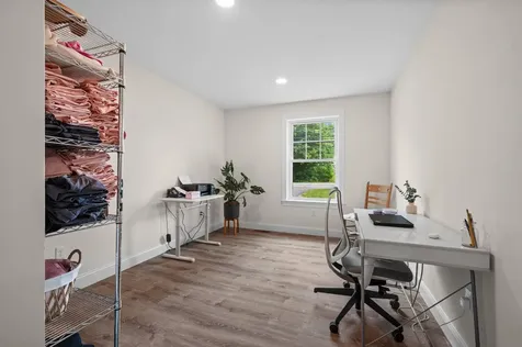7 Hampton Road Exeter NH 03833