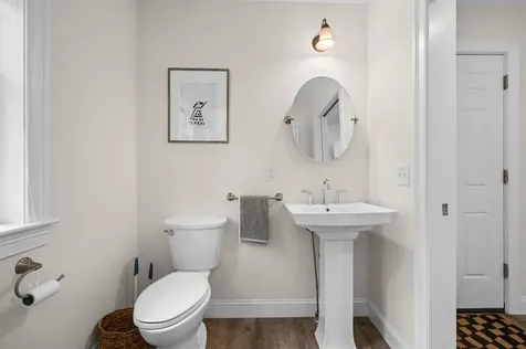 7 Hampton Road Exeter NH 03833
