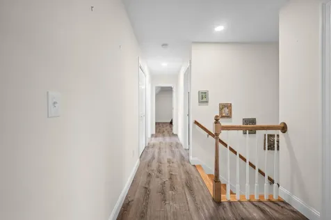 7 Hampton Road Exeter NH 03833
