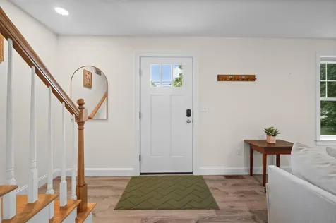 7 Hampton Road Exeter NH 03833