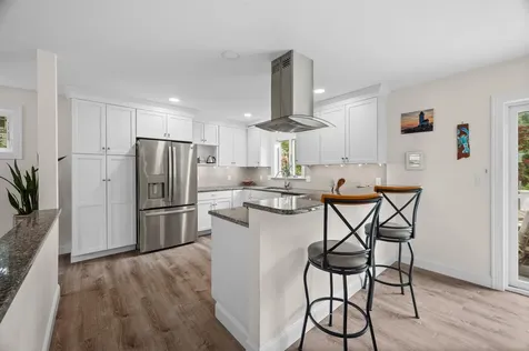 7 Hampton Road Exeter NH 03833