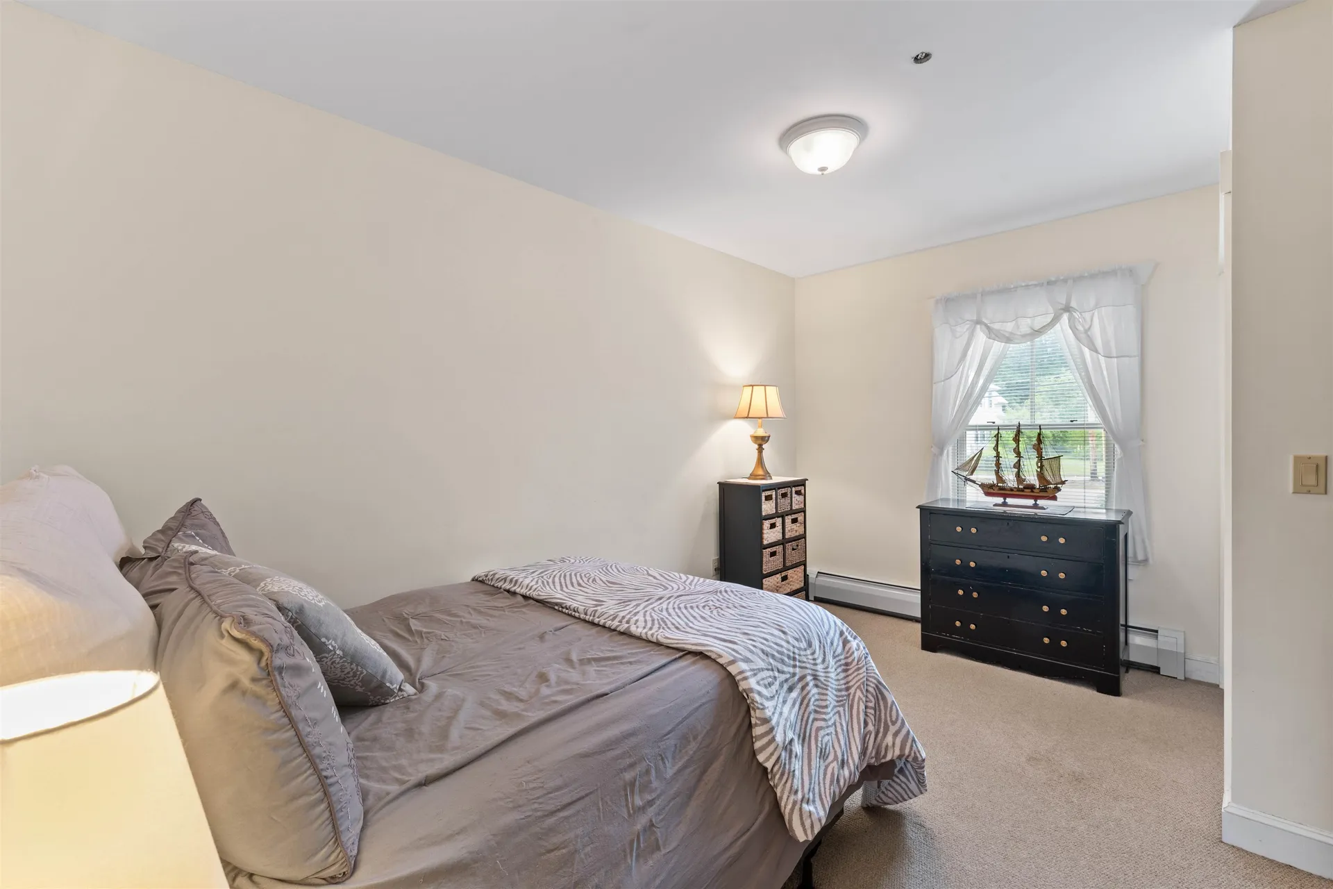 196 East Main Street Conway NH 03818
