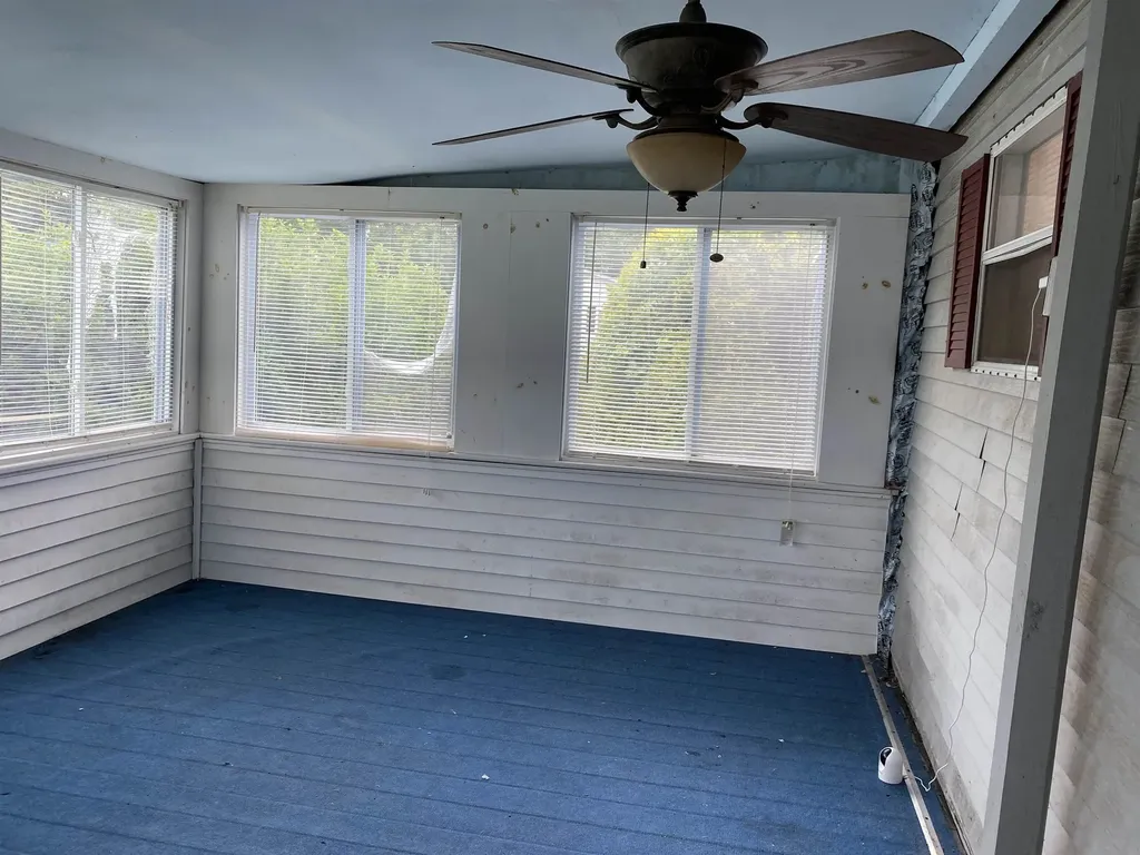 96 Whippoorwill Street Seabrook NH 03874