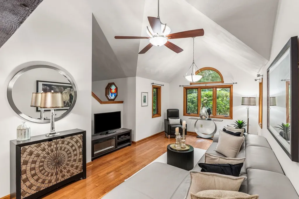 301 N Amherst Road Bedford NH 03110
