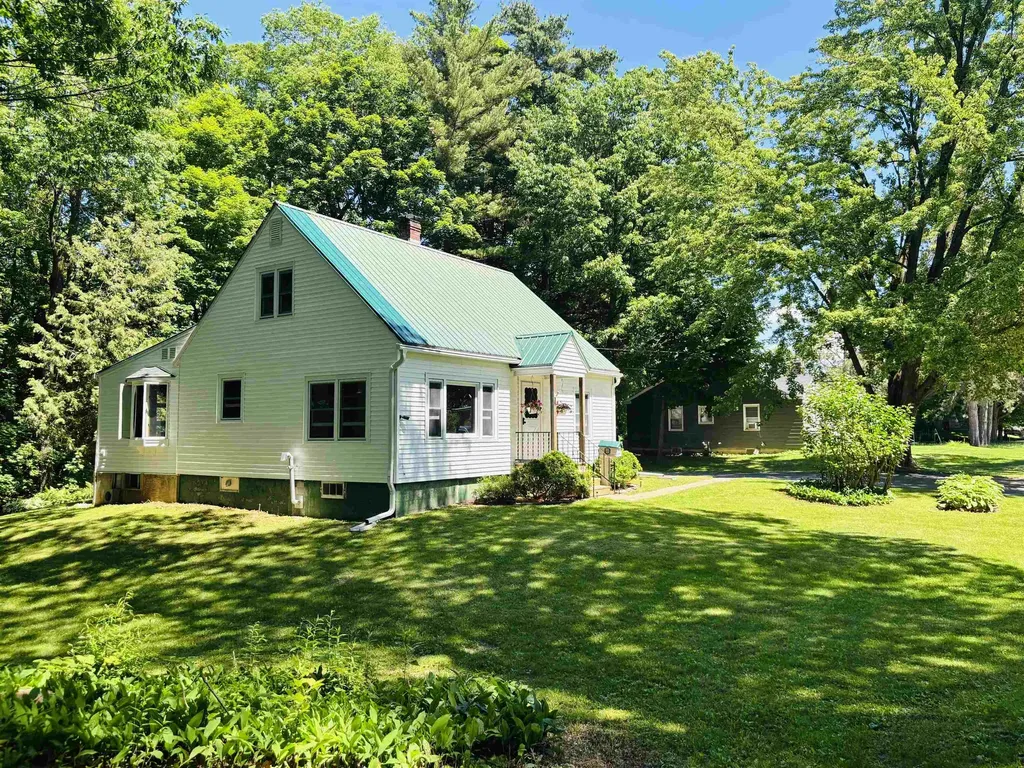 10 Bosworth Street Swanton VT 05458