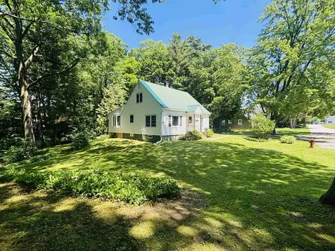 10 Bosworth Street Swanton VT 05458