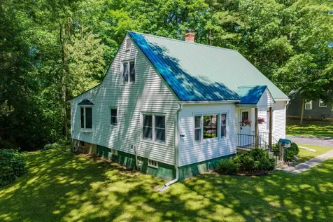 10 Bosworth Street Swanton VT 05458