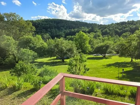 30 Hollow View Drive St. Johnsbury VT 05819