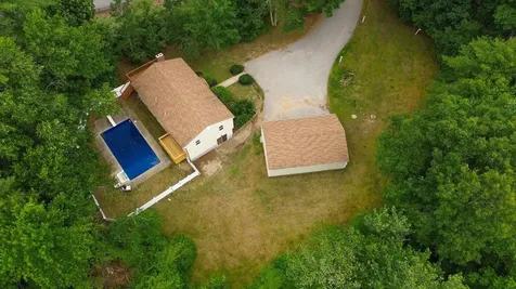 632 Raymond Road Chester NH 03036