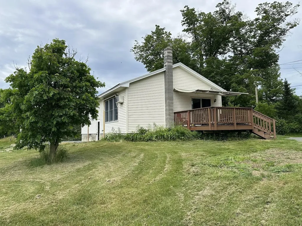 65 Saltis Road Poultney VT 05764