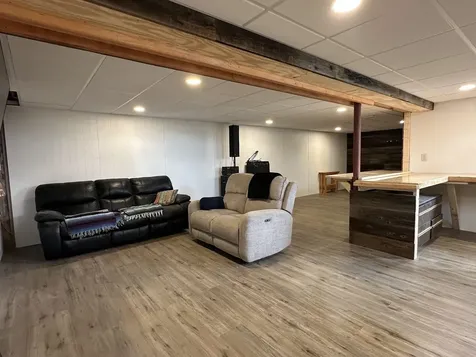 65 Saltis Road Poultney VT 05764