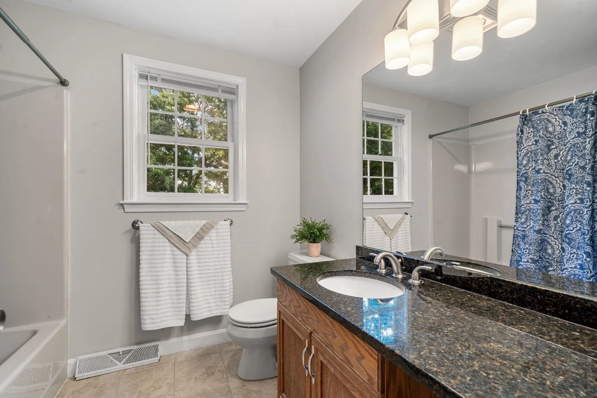 50 Spindlewick Drive Nashua NH 03062