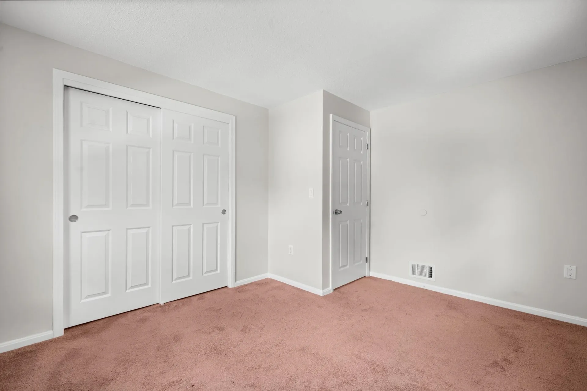 50 Spindlewick Drive Nashua NH 03062