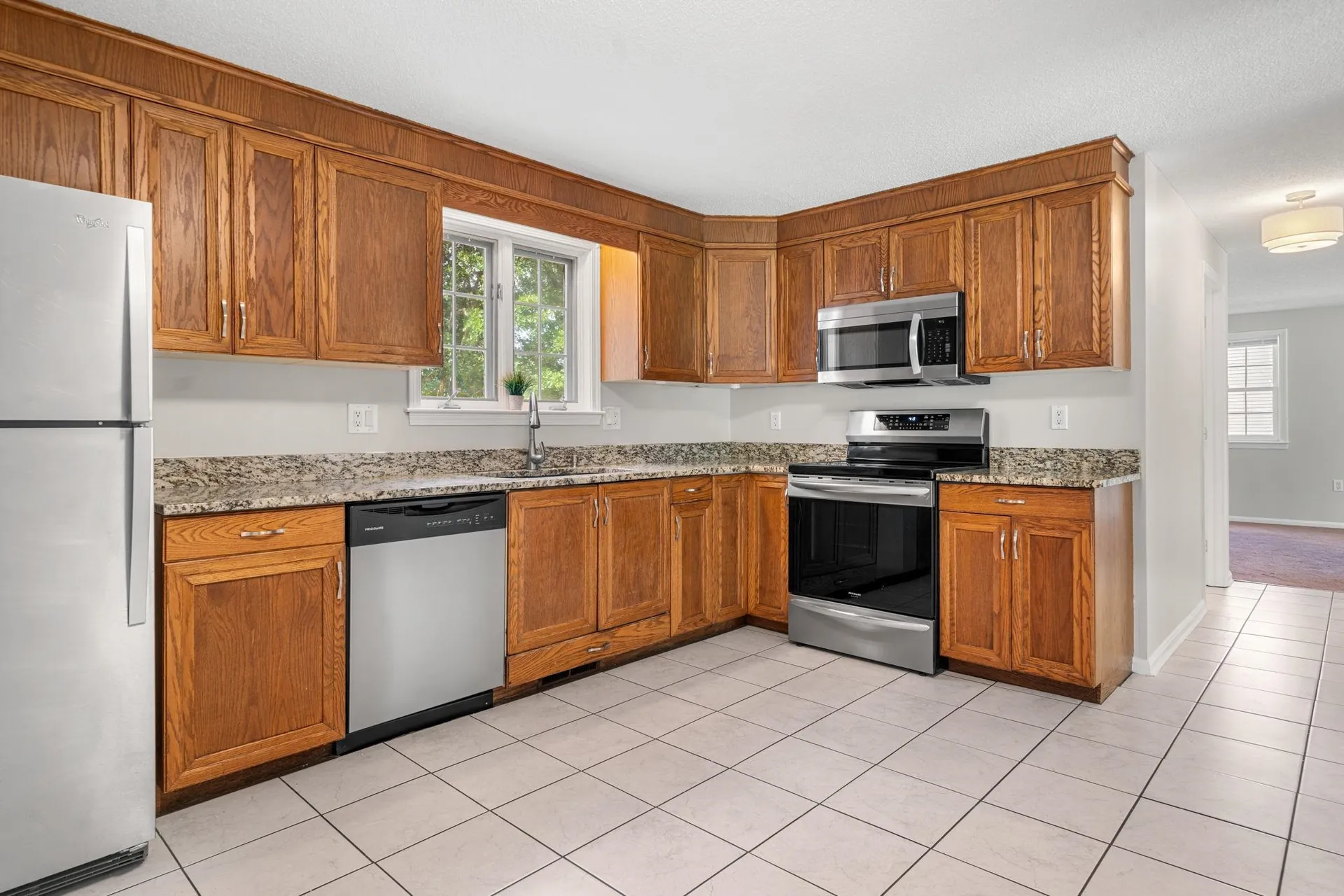 50 Spindlewick Drive Nashua NH 03062