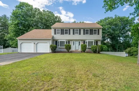 50 Spindlewick Drive Nashua NH 03062