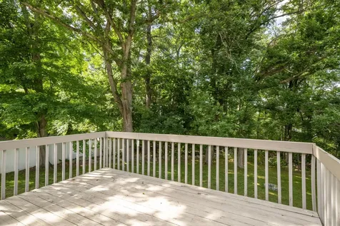 50 Spindlewick Drive Nashua NH 03062