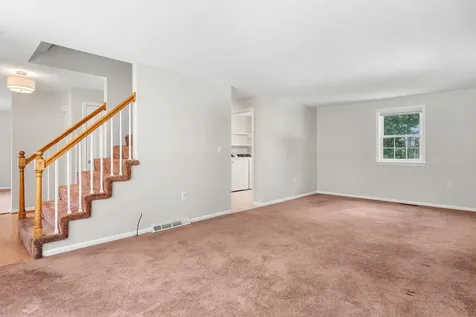 50 Spindlewick Drive Nashua NH 03062