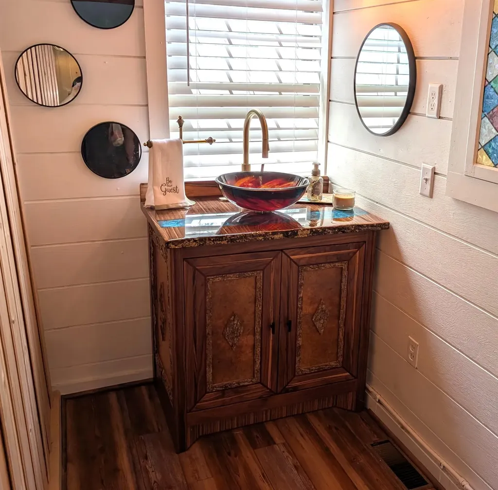 30 Riverside Drive Ashland NH 03217