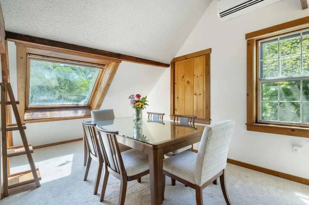 30 Riverside Drive Ashland NH 03217
