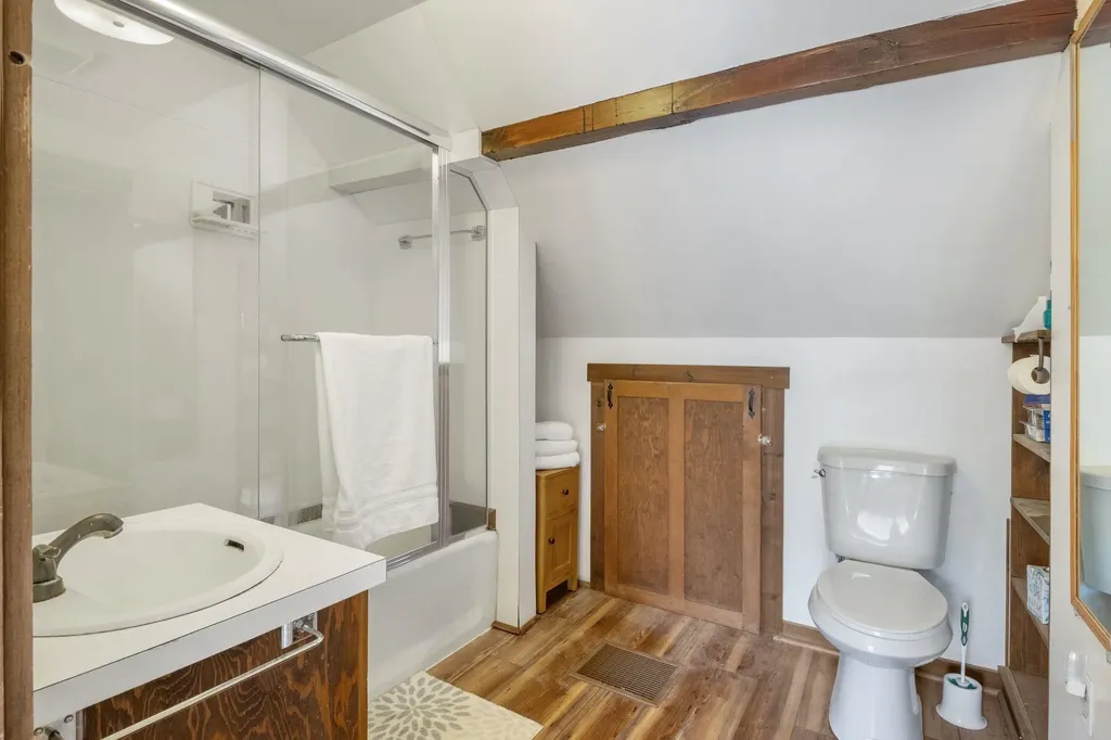 30 Riverside Drive Ashland NH 03217