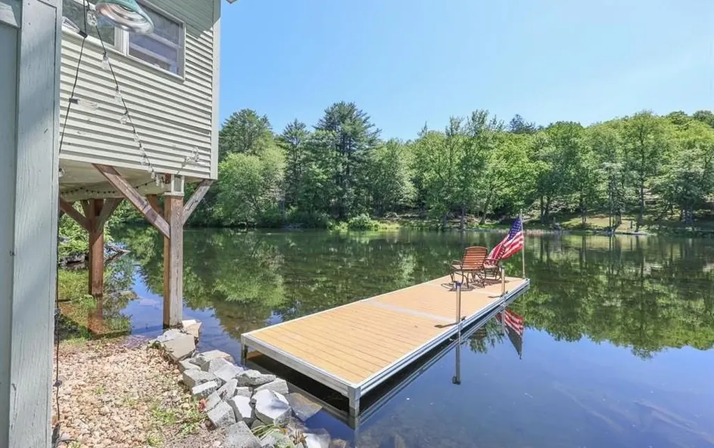 30 Riverside Drive Ashland NH 03217