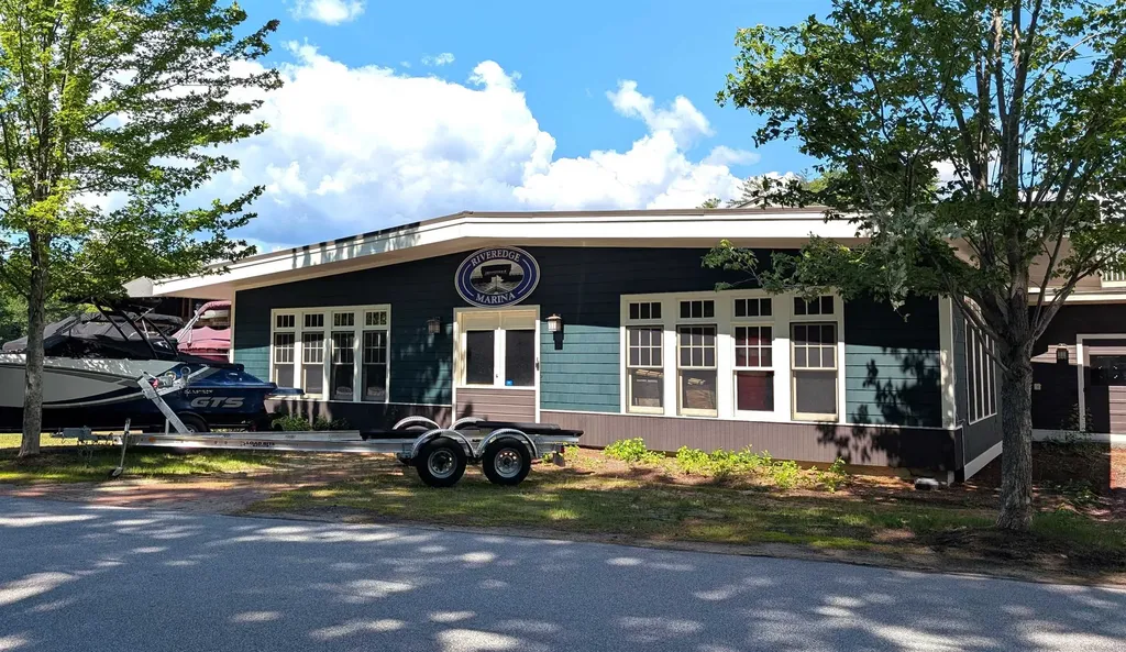 30 Riverside Drive Ashland NH 03217