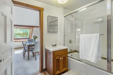 30 Riverside Drive Ashland NH 03217