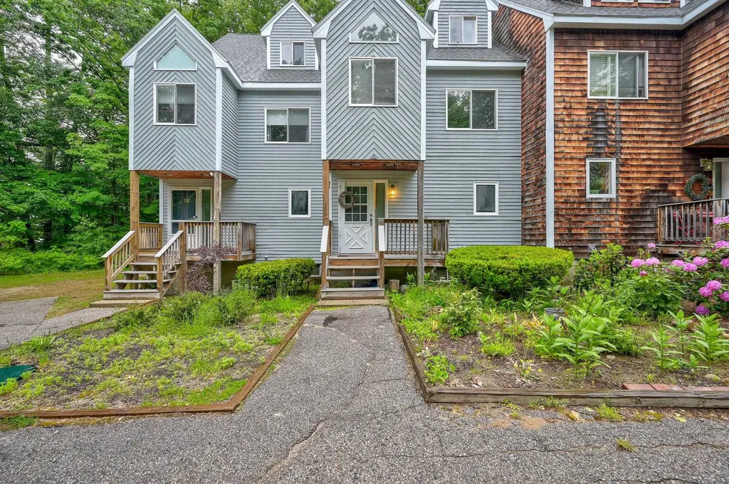 25 Hawk Road Conway NH 03860