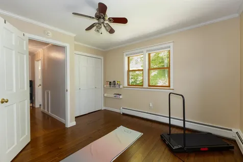 52 Ledgewood Road Claremont NH 03743