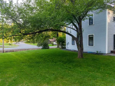 52 Ledgewood Road Claremont NH 03743