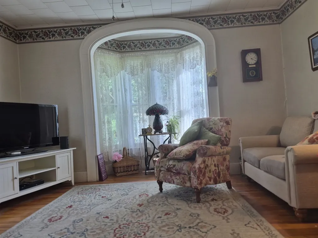 48 Middle Street Lancaster NH 03584
