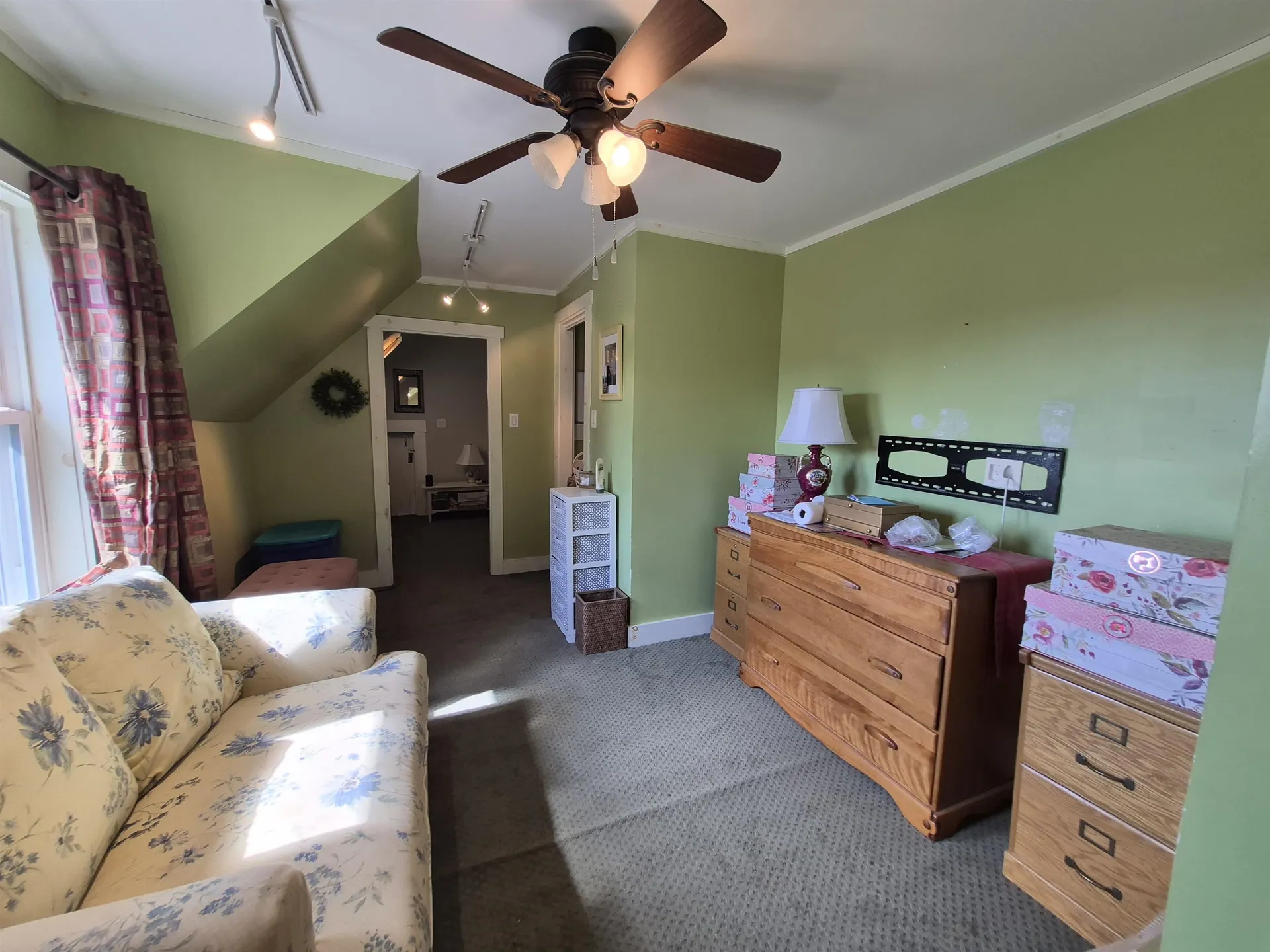 48 Middle Street Lancaster NH 03584