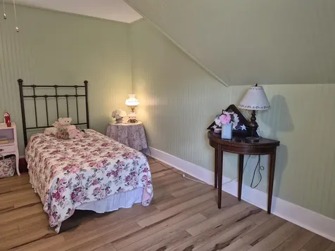 48 Middle Street Lancaster NH 03584