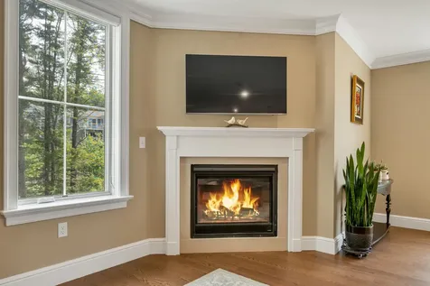 24 Willey Creek Road Exeter NH 03833