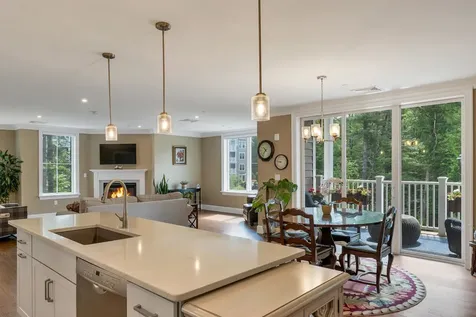 24 Willey Creek Road Exeter NH 03833
